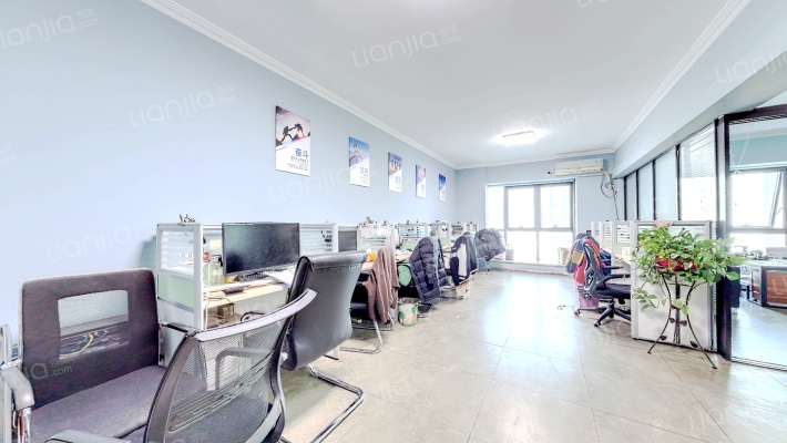 东贸国际公寓二手房实景图