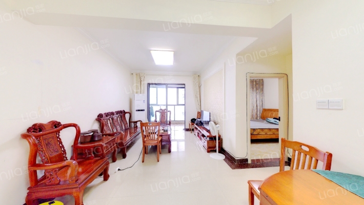 欣冠领海天域二手房实景图