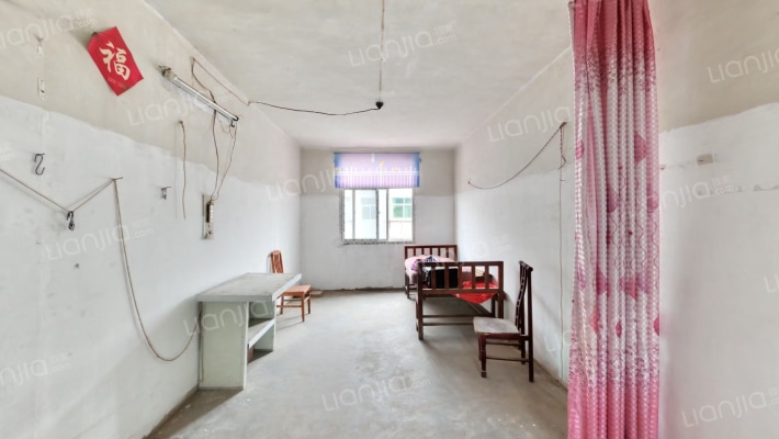 县建公司宿舍楼二手房实景图