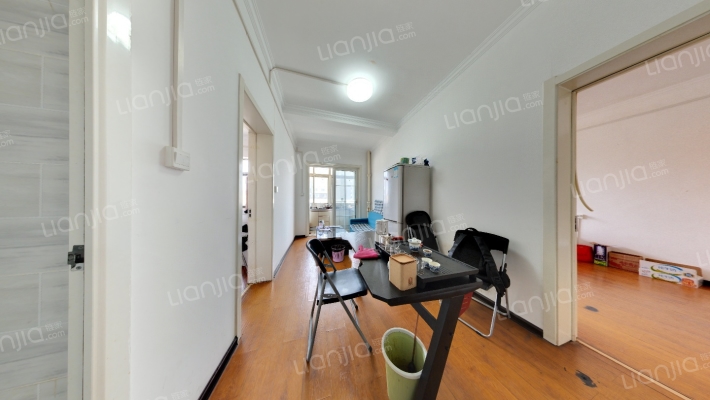 青年路63号二手房实景图