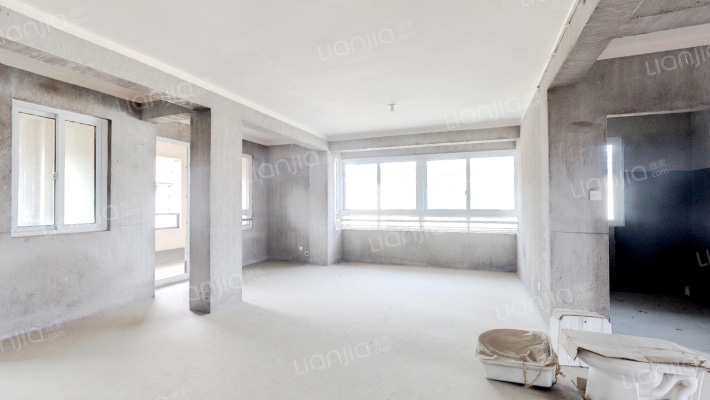 梅里春天二手房实景图