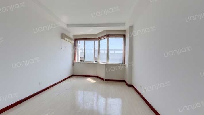 嘉合公寓二手房实景图