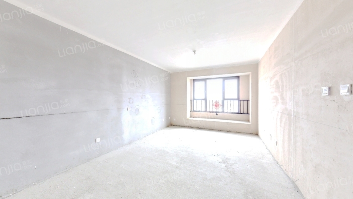 新城和兴府二手房实景图