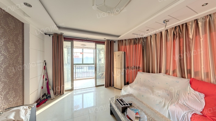 恒美山庄二手房实景图