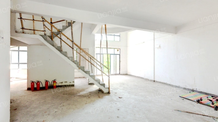 水印长堤二手房实景图