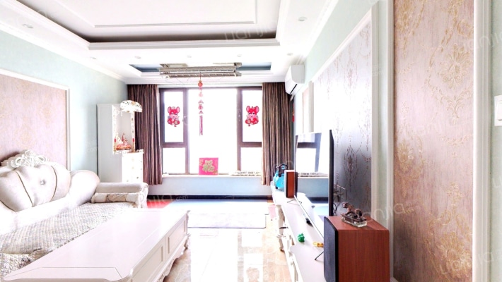 房子自住精装修 随时拎包入住  改两居-客厅