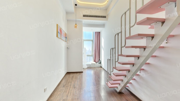 新楚擎天广场二手房实景图