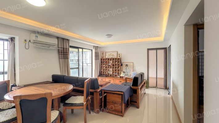 万科珠江东岸五期二手房实景图