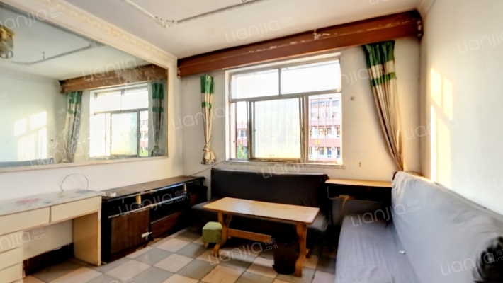 七一路二小家属院二手房实景图