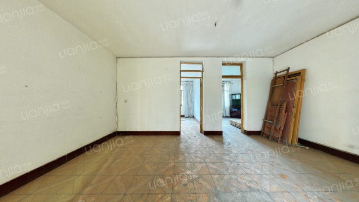 万荣小区二手房实景图