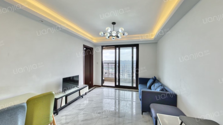 绿地海湾丽海苑二手房实景图