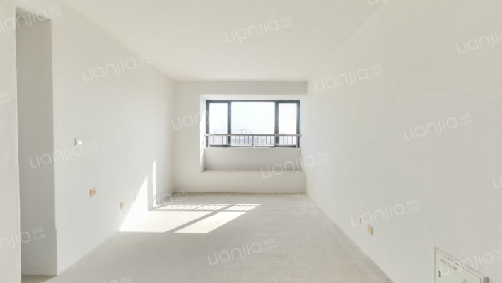 云尚华庭二手房实景图