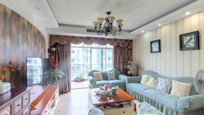 银海峰景二手房实景图