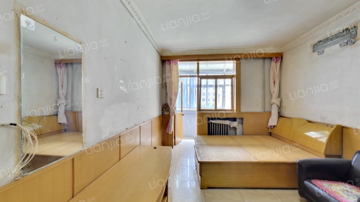 统计局宿舍二手房实景图