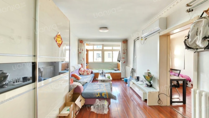 西仲花园二手房实景图