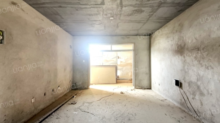 银晨国际二手房实景图