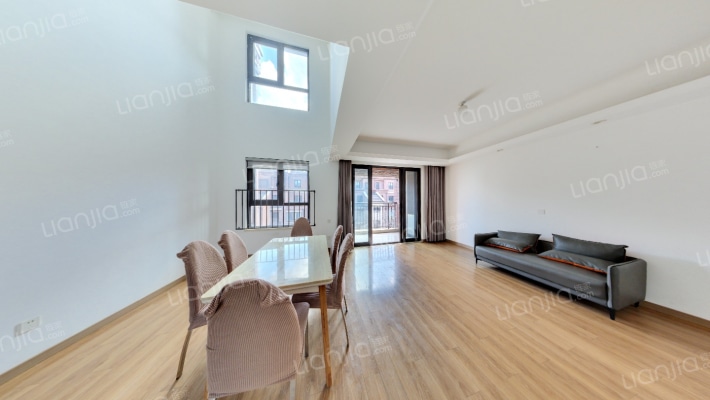 褐石源筑二手房实景图