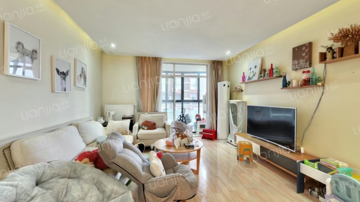 天和国际二手房实景图