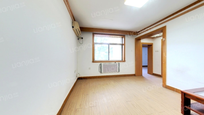 唐园小区二手房实景图