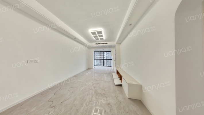 华远海蓝和光一期二手房实景图