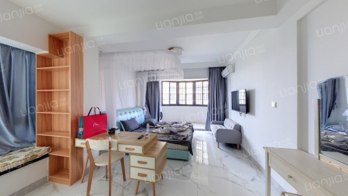 天海居二手房实景图