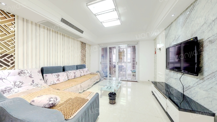 苏东翡翠园二手房实景图