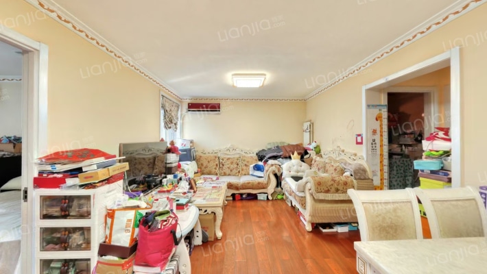 四方景园三区二手房实景图