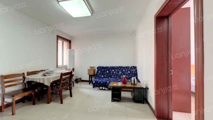 清荷家苑二手房实景图