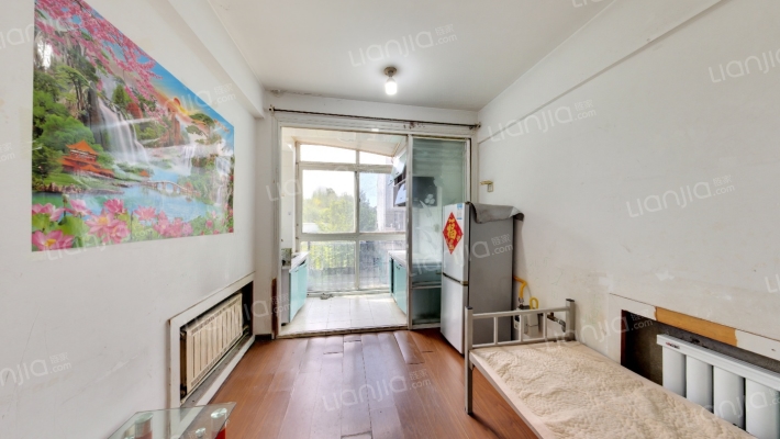 新星绿城五期二手房实景图