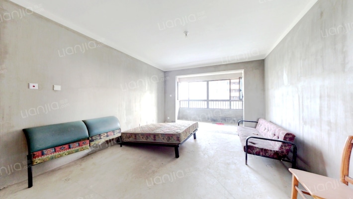 高铁都市花园东苑二手房实景图