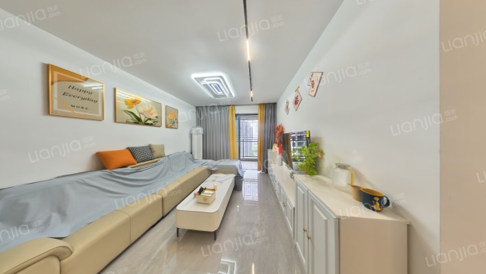 轩隆雅园二手房实景图