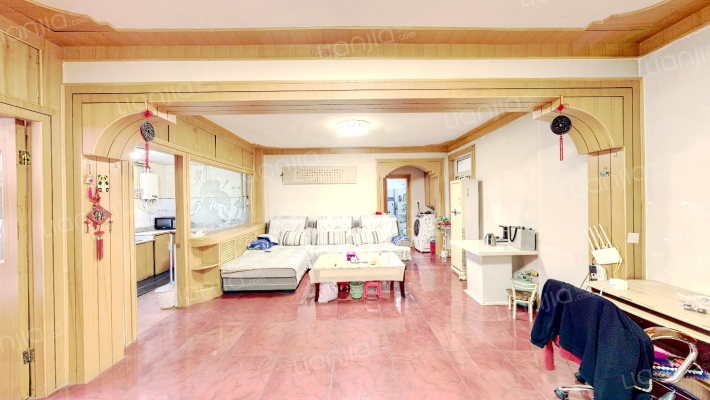 银信小区二手房实景图