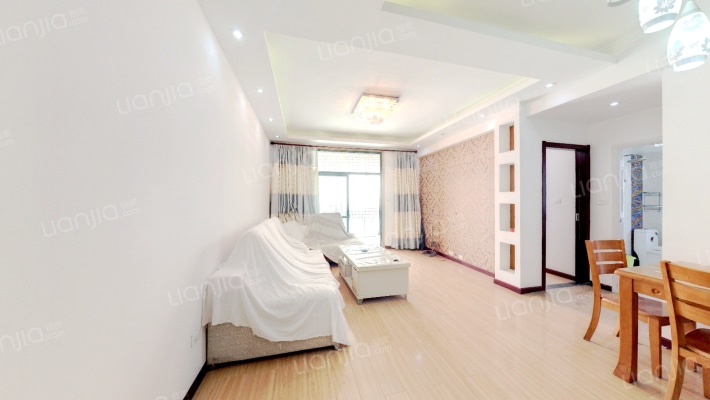 东方新天地二手房实景图