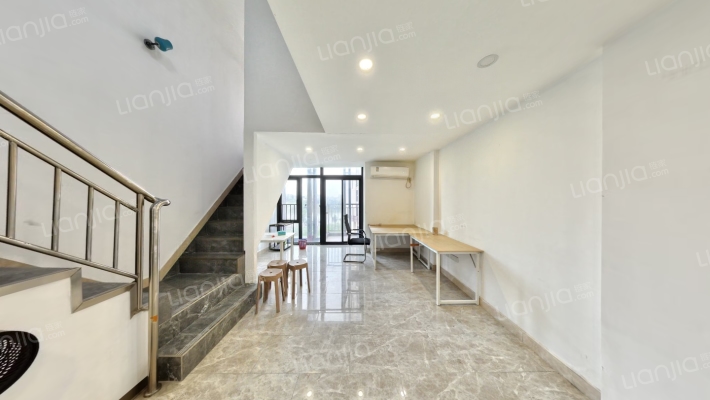 三星金融大厦二手房实景图