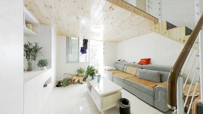 银东公寓二手房实景图