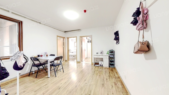 花港鸿福城枫林园二手房实景图