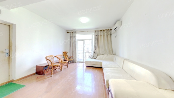 学府佳园二手房实景图