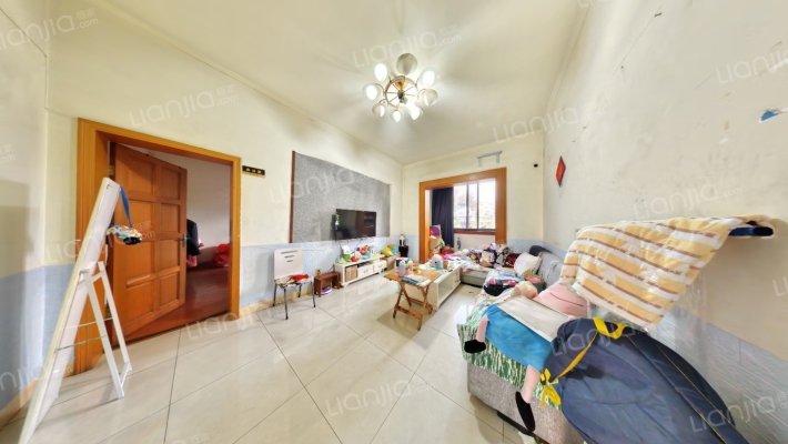 书院小区二手房实景图