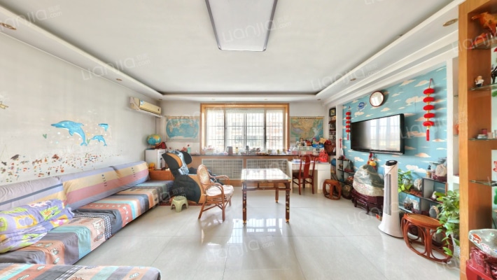 中岳花园二手房实景图