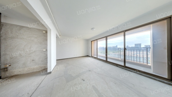 绿地翡丽云庭二手房实景图