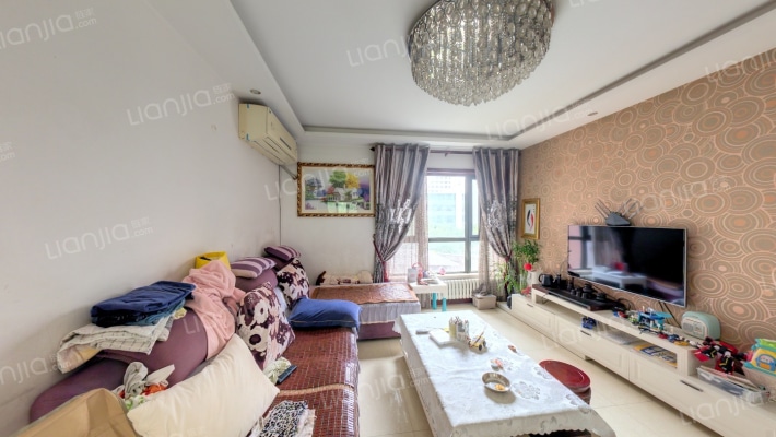 香克林小镇二手房实景图