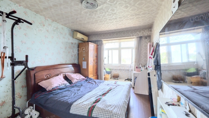 花家地小区二手房实景图