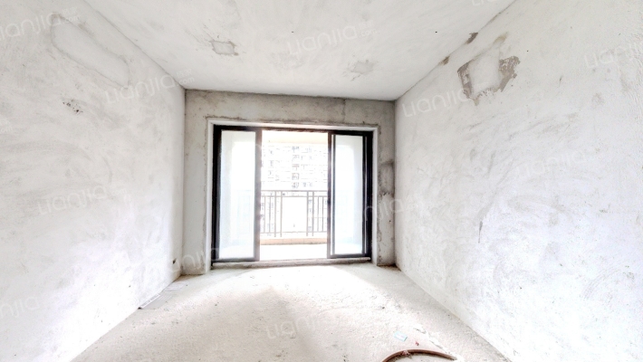 粤晖富居二手房实景图