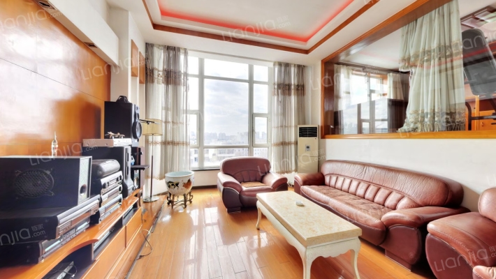 龙润大厦二手房实景图