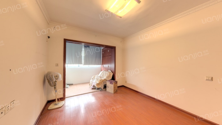 泉山花苑南区二手房实景图