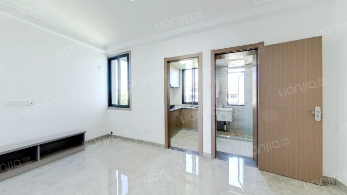 湖南岸后畈小区二手房实景图