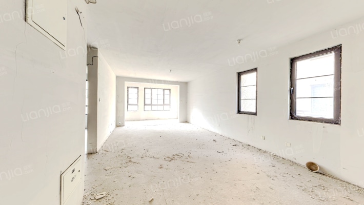 孔雀城六期颂春园二手房实景图