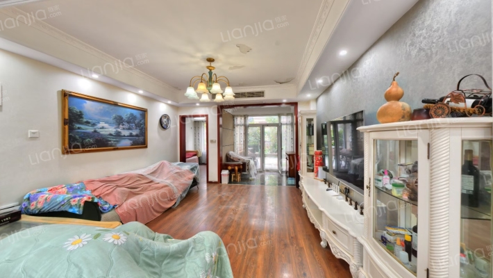 金阳南山里二手房实景图