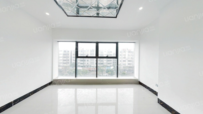 欧雅豪庭二手房实景图