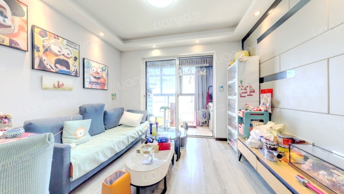 长航蓝晶国际B区二手房实景图